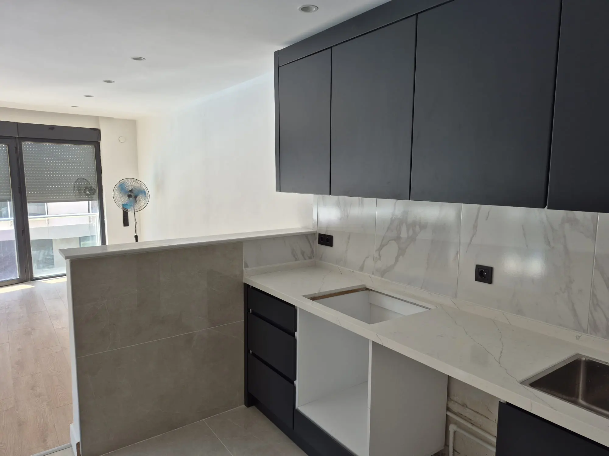 Modern kitchen